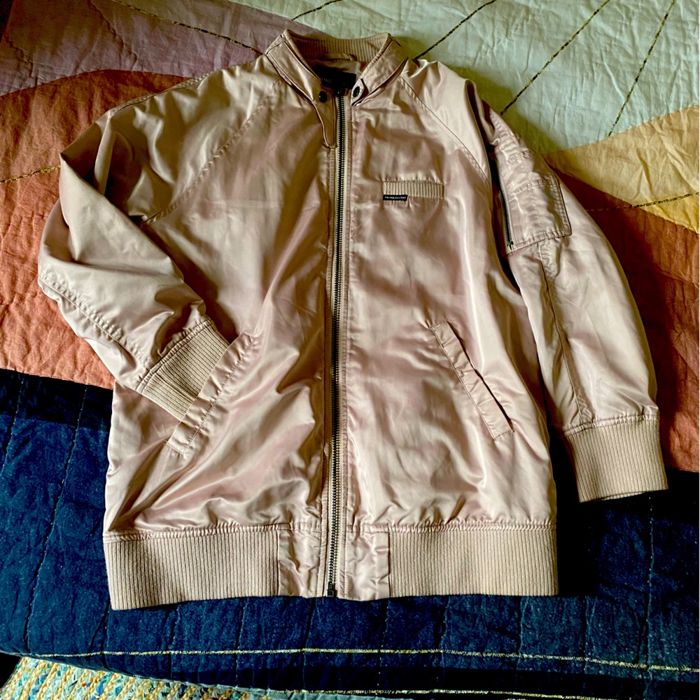 Light Pink Satin Members Only Bomber Jacket - Picture 5 of 9